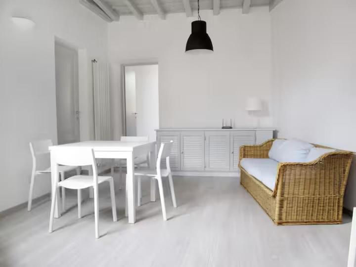 Apartment Spacious, Modern, Bright Apartment, Near Piazza Navona! Rom
